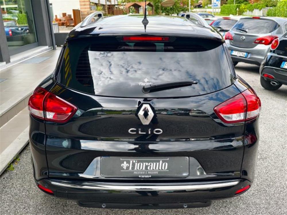 Clio   Clio Sporter TCe 12V 75 C