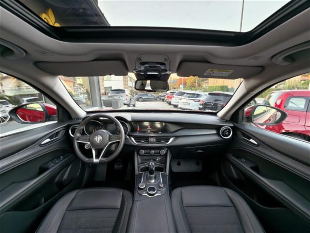 Stelvio   Stelvio 2.2mjt190 CV AT8 TET