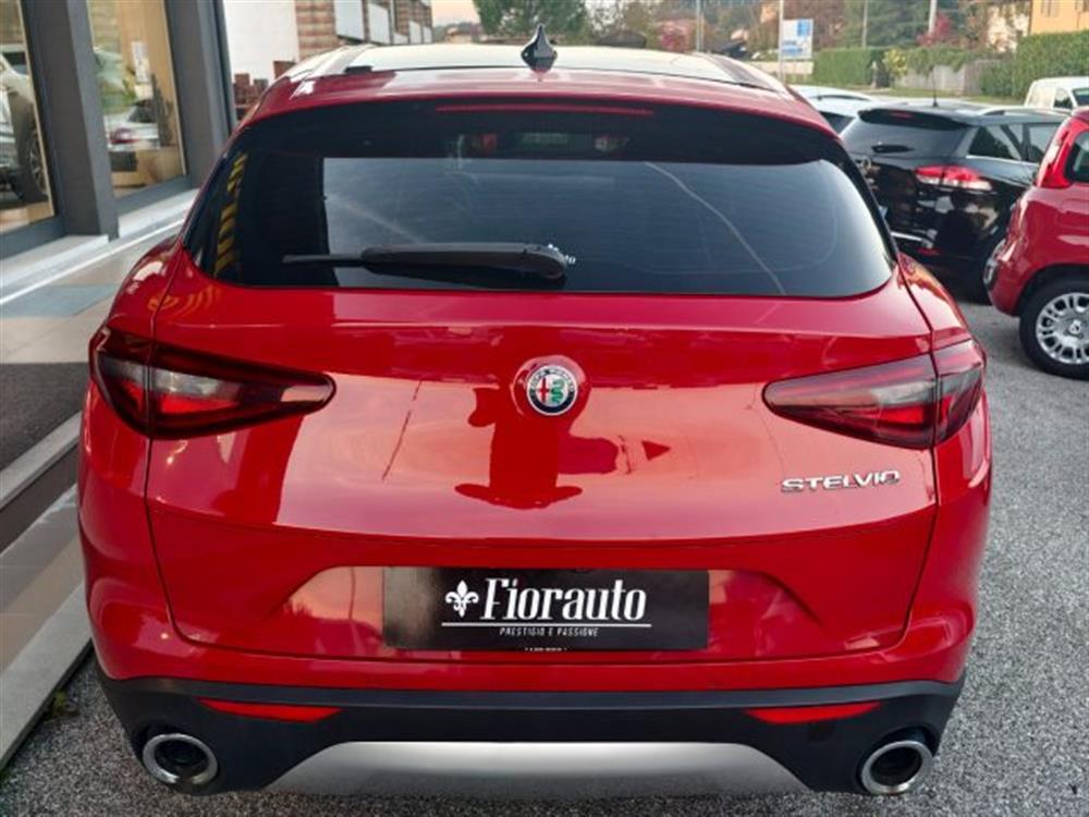 Stelvio   Stelvio 2.2mjt190 CV AT8 TET