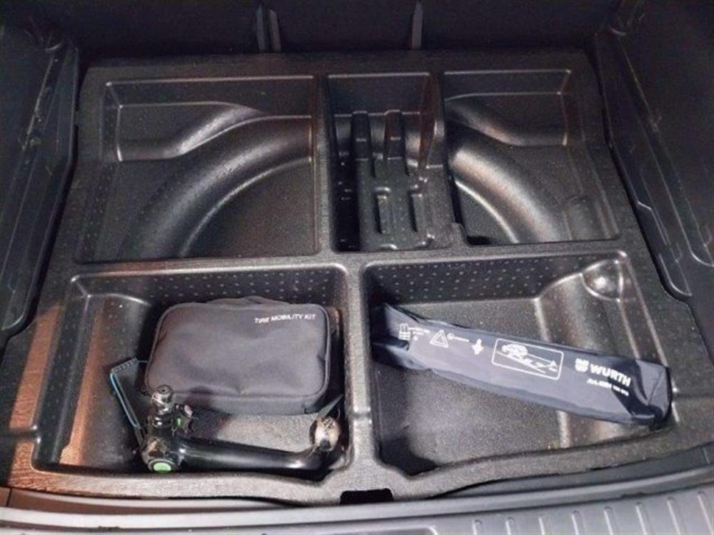 Tucson   Tucson 1.6 hev Exellence 2w