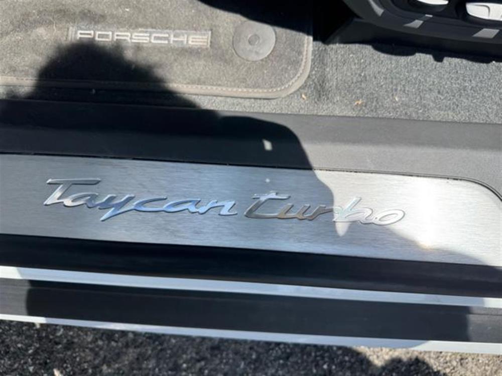 Taycan   Taycan Turbo S 680 CV SOLO