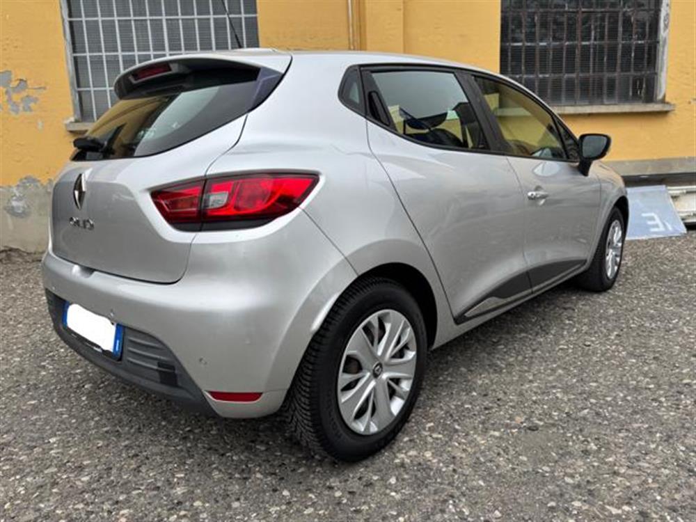 Clio   Clio ? 9.900,00 DCI 5 por