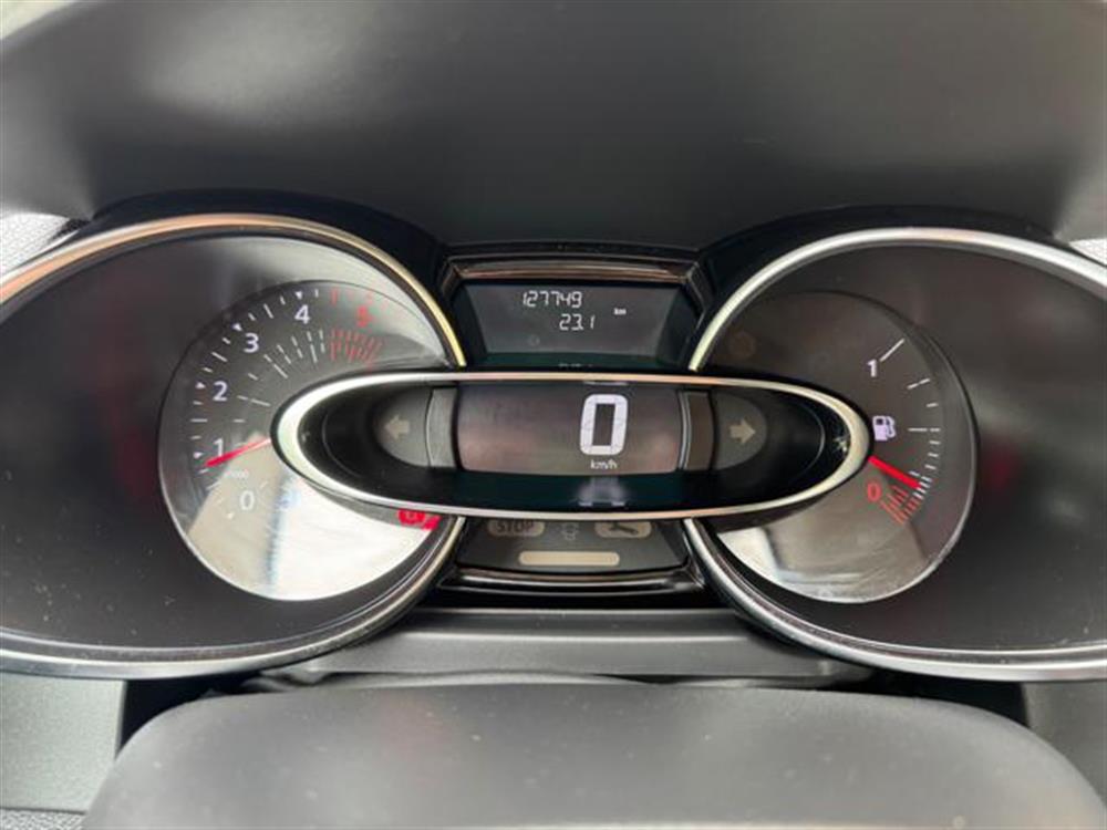 Clio   Clio ? 9.900,00 DCI 5 por