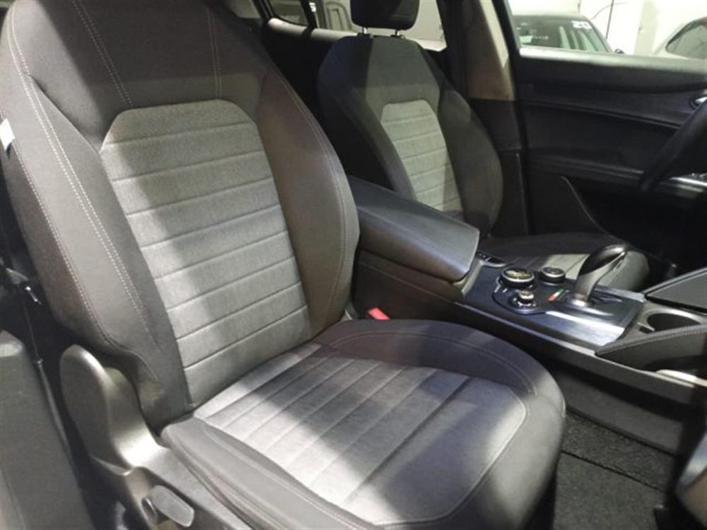 Stelvio   Stelvio 2.2 Turbodiesel 190