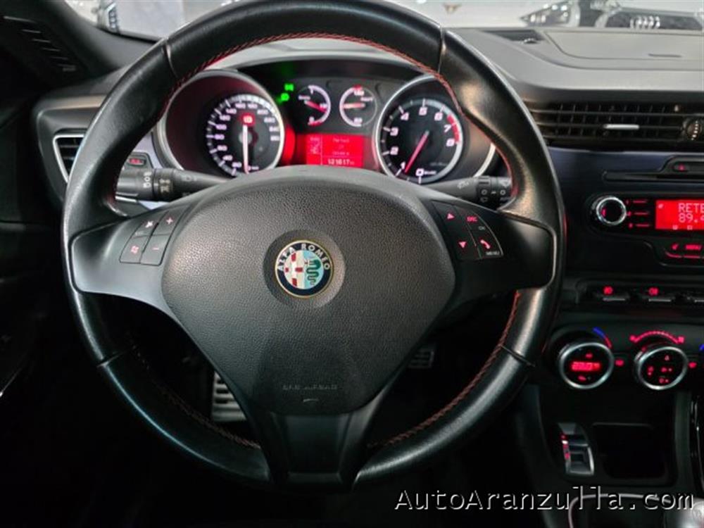 Giulietta   Giulietta 1750 TBi 235CV Quadr
