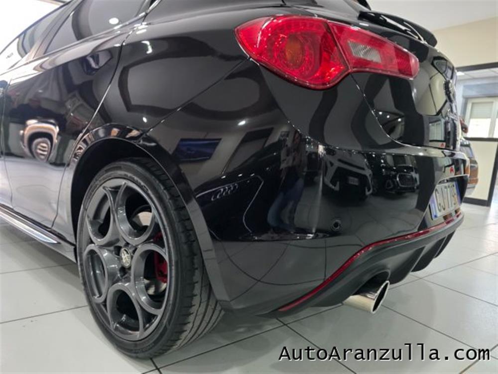 Giulietta   Giulietta 1750 TBi 235CV Quadr