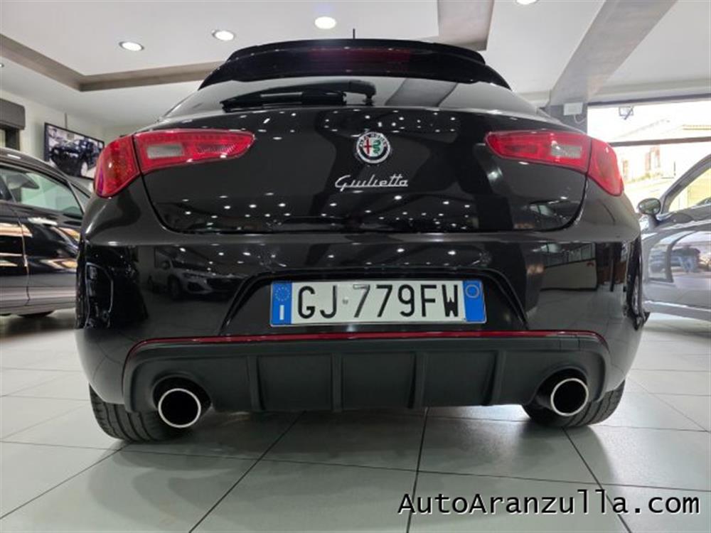 Giulietta   Giulietta 1750 TBi 235CV Quadr