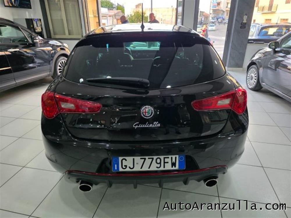 Giulietta   Giulietta 1750 TBi 235CV Quadr