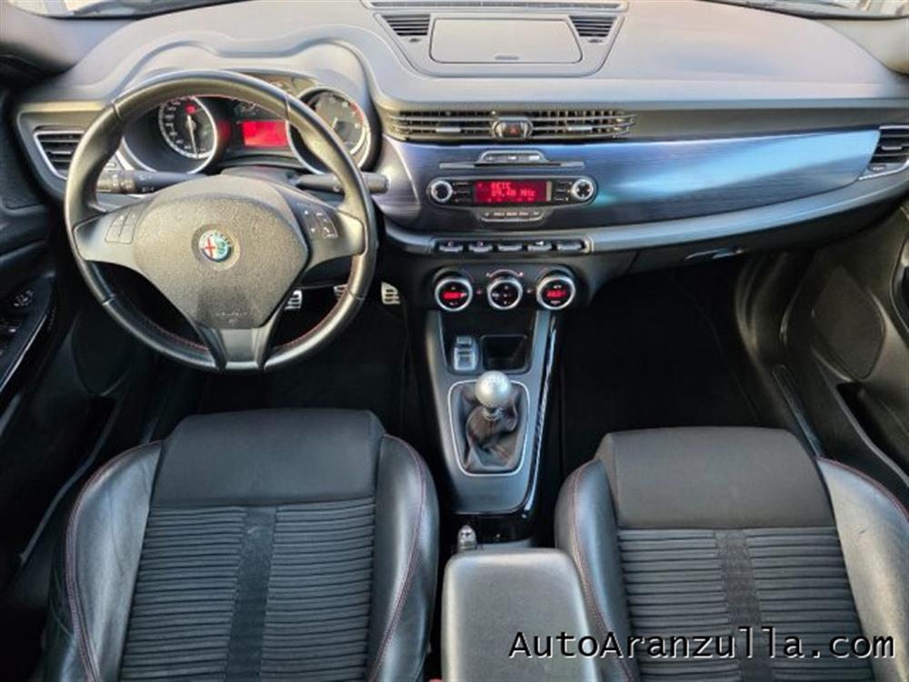 Giulietta   Giulietta 1750 TBi 235CV Quadr