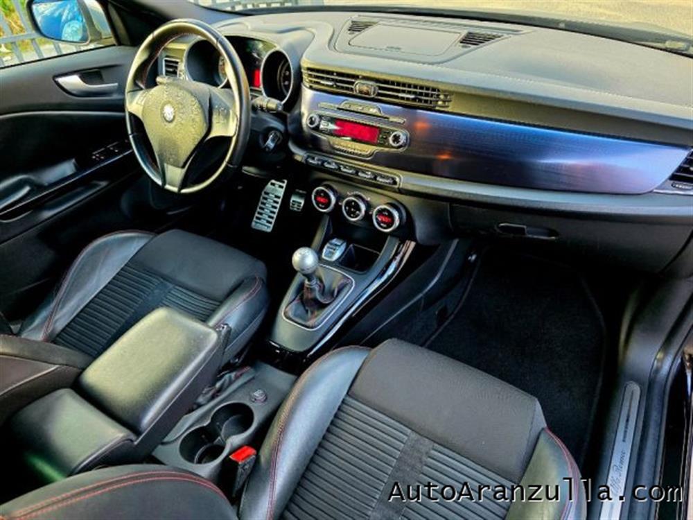Giulietta   Giulietta 1750 TBi 235CV Quadr