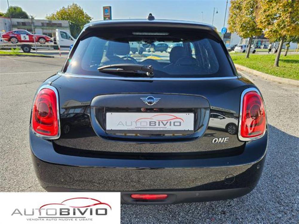 One   One 1.5 One 5 porte Virt