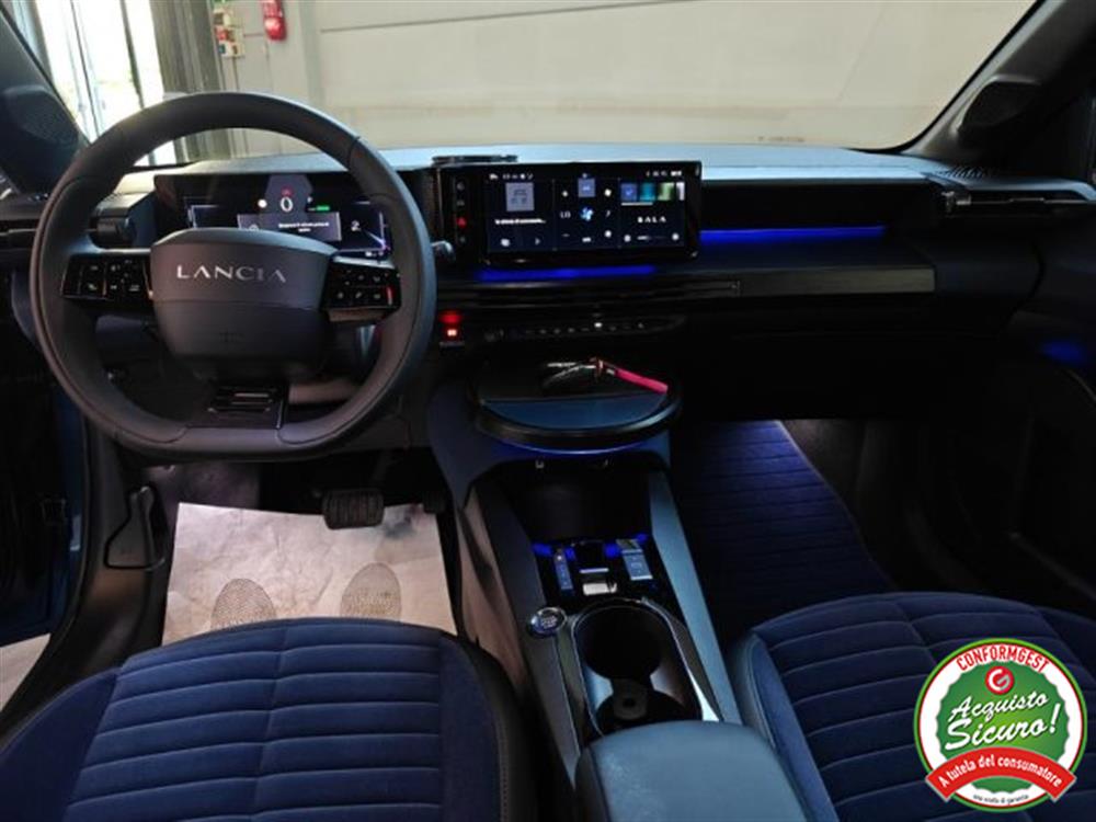 Ypsilon   Ypsilon 51kWh Edizione Cassi