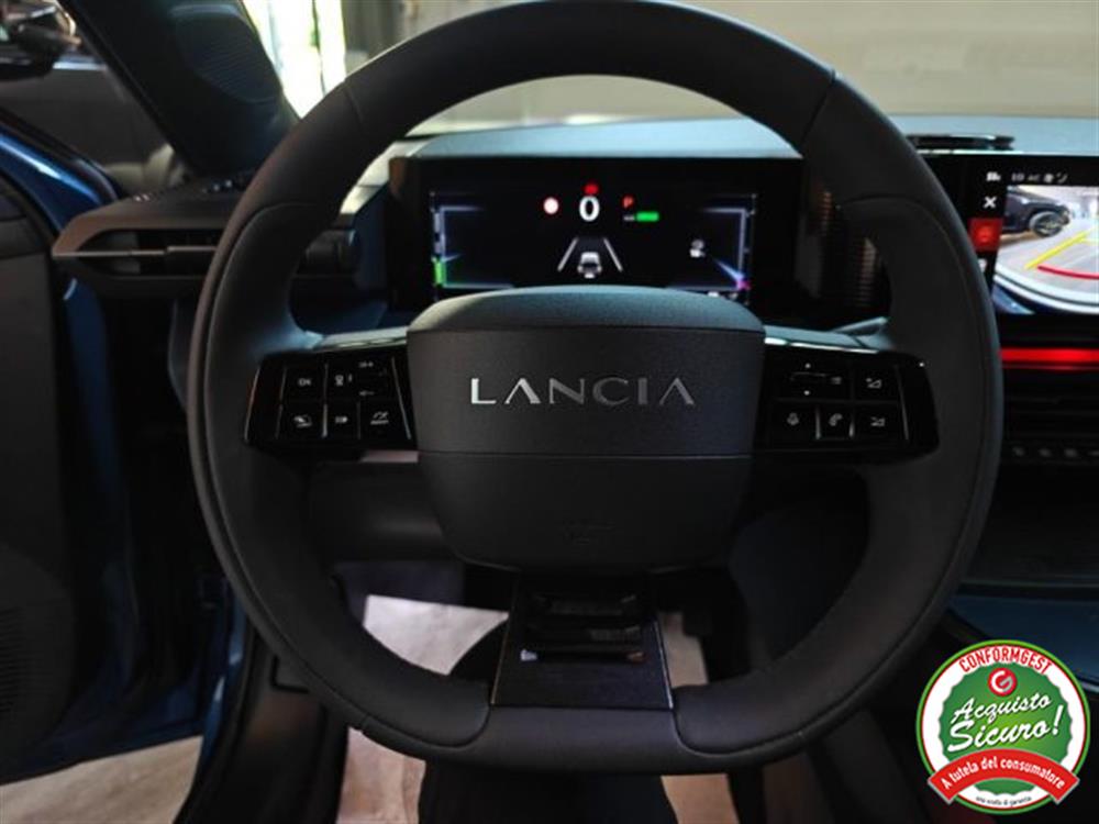 Ypsilon   Ypsilon 51kWh Edizione Cassi