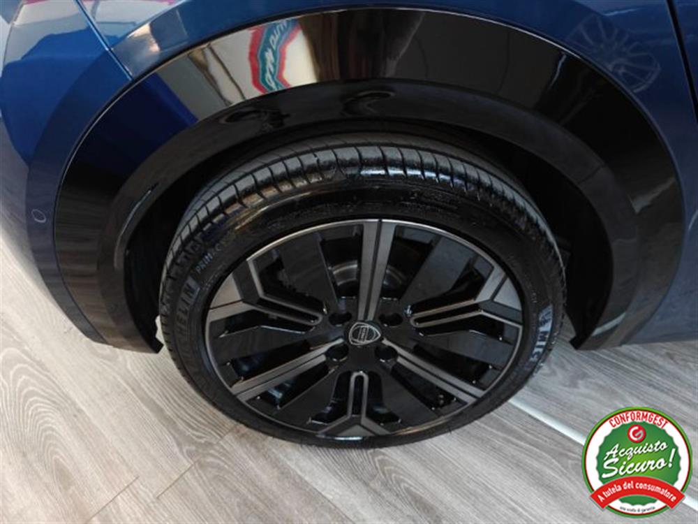 Ypsilon   Ypsilon 51kWh Edizione Cassi