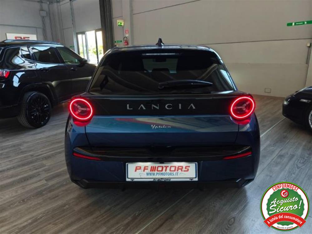 Ypsilon   Ypsilon 51kWh Edizione Cassi