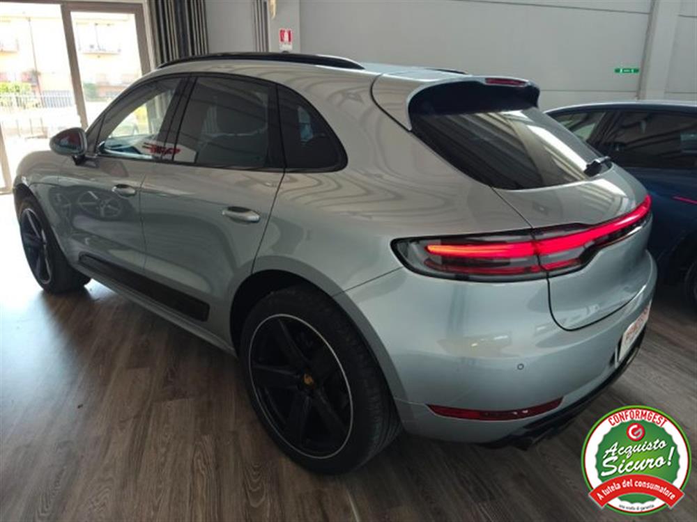 Macan   Macan 3.0 S