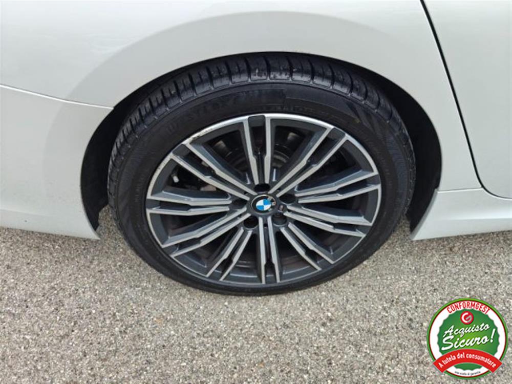 318   318 d Touring Msport