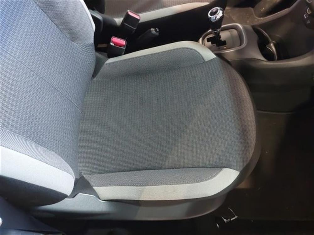 Aygo   Aygo Connect 1.0 VVT-i 72