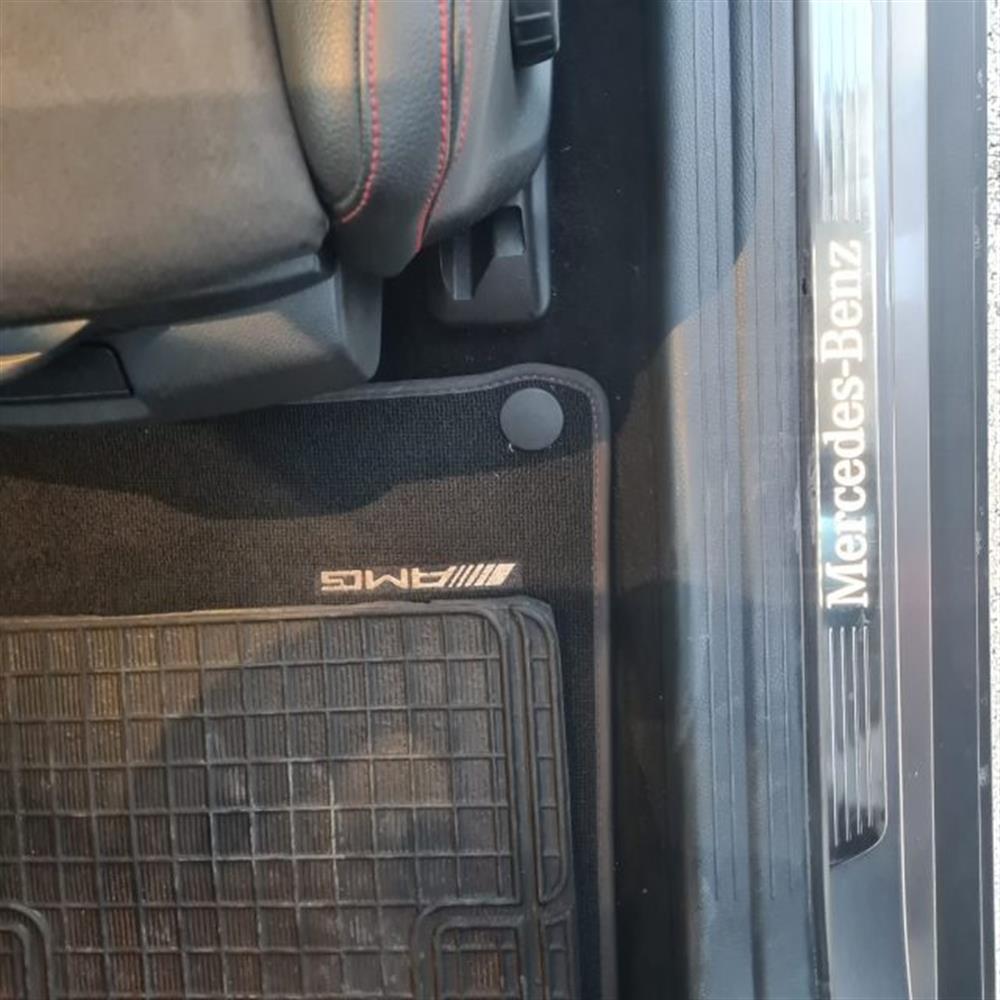 GLA 200   GLA 200 d Automatic Premium