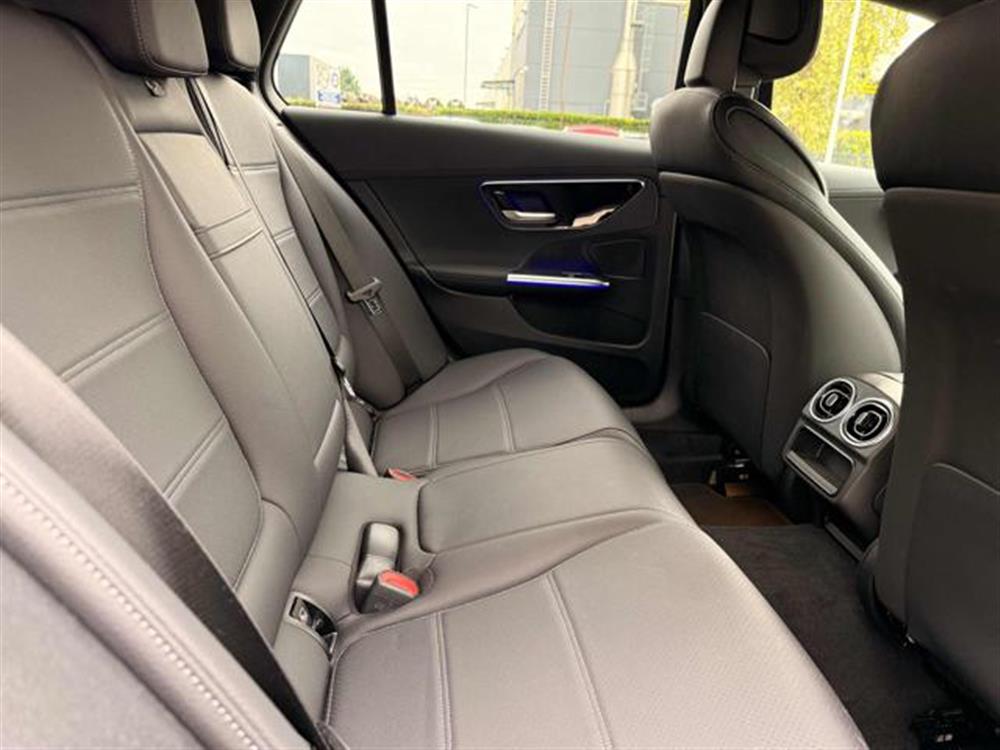 C 220   C 220 d Mild hybrid S.W. 4