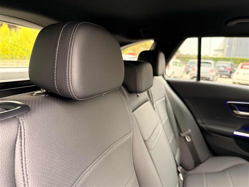 C 220   C 220 d Mild hybrid S.W. 4