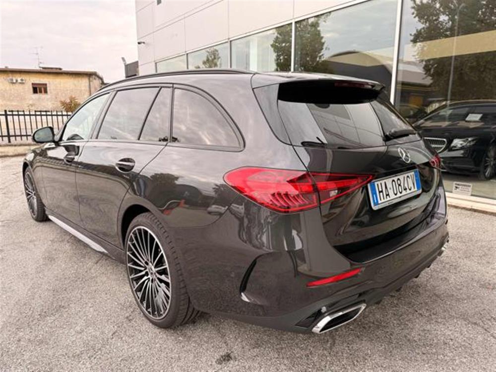 C 220   C 220 d Mild hybrid S.W. 4