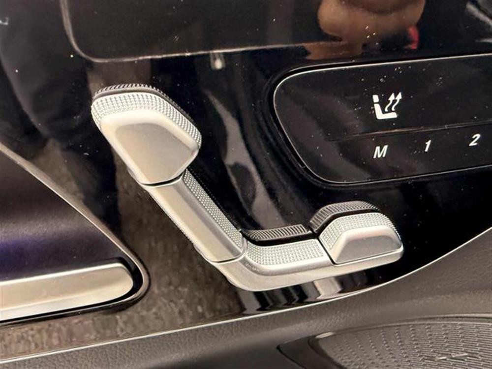 C 220   C 220 d Mild hybrid S.W. 4