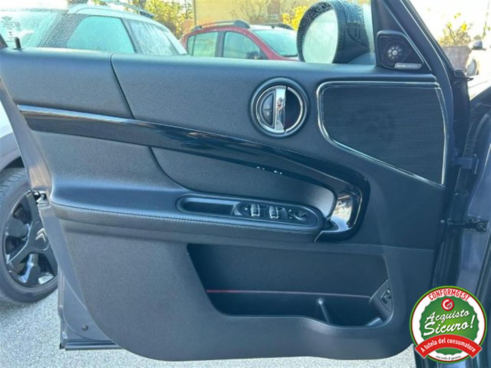 Countryman   Countryman 2.0 Cooper SD Busine