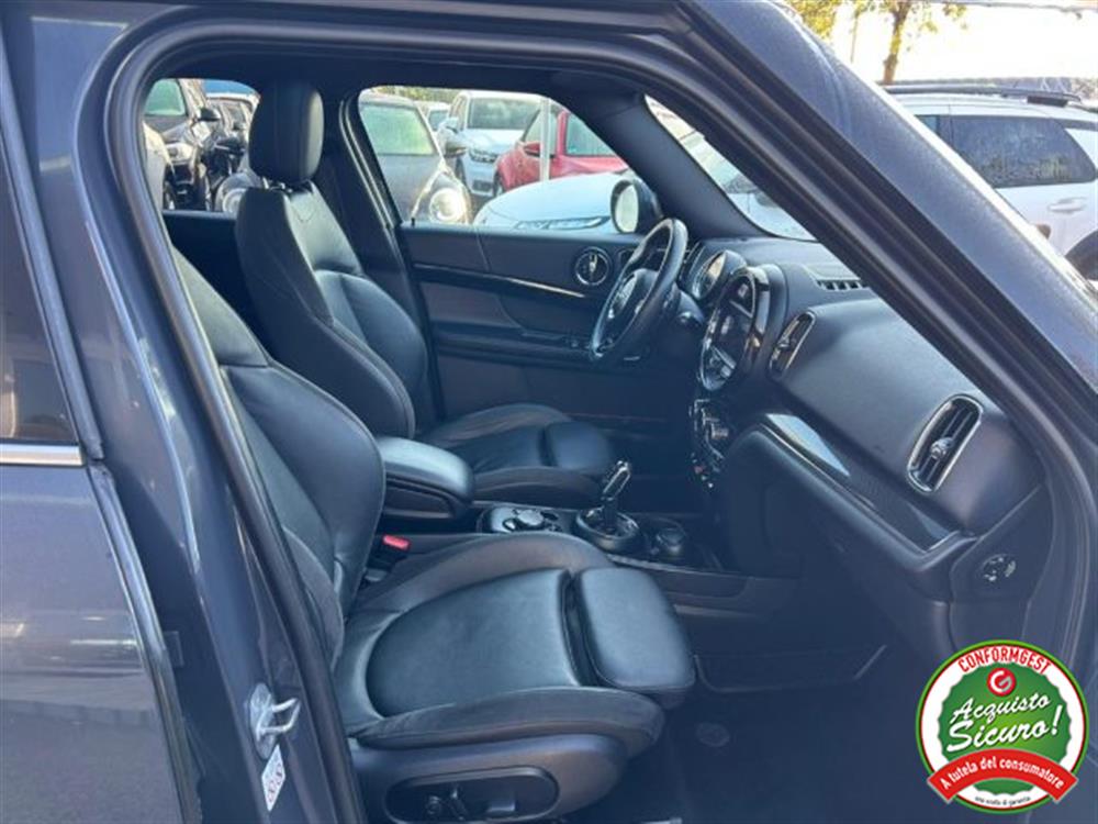 Countryman   Countryman 2.0 Cooper SD Busine