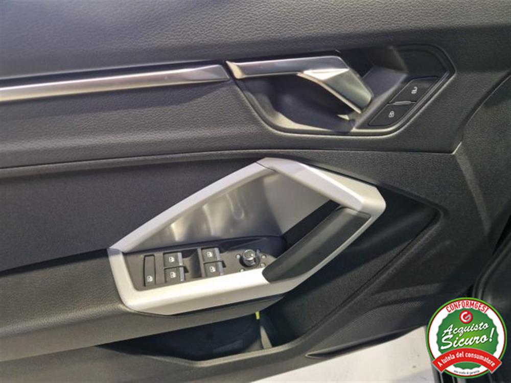 Q3   Q3 45 TFSI quattro S tr