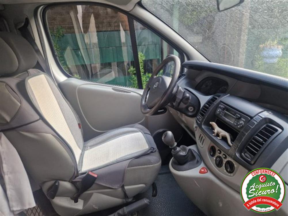 Movano   Movano T27 2.5 dCi/150 CAMP