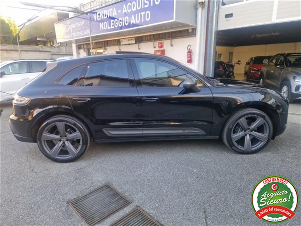 Macan   Macan 2.0 T