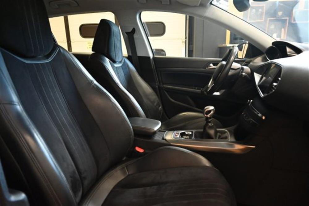 308   308 1.6E-HDI 116CV ACCES