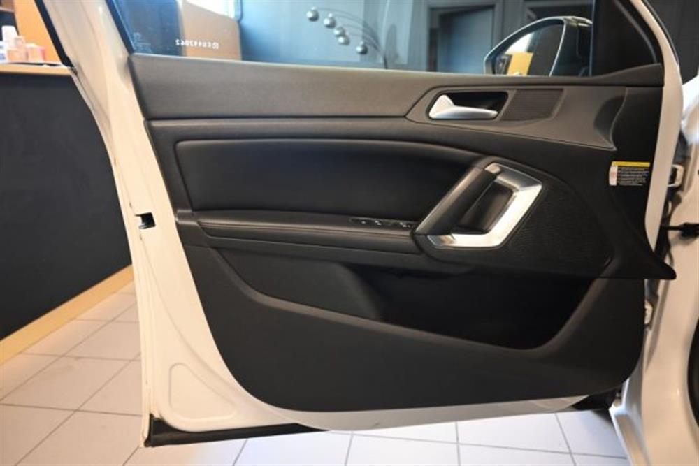 308   308 1.6E-HDI 116CV ACCES