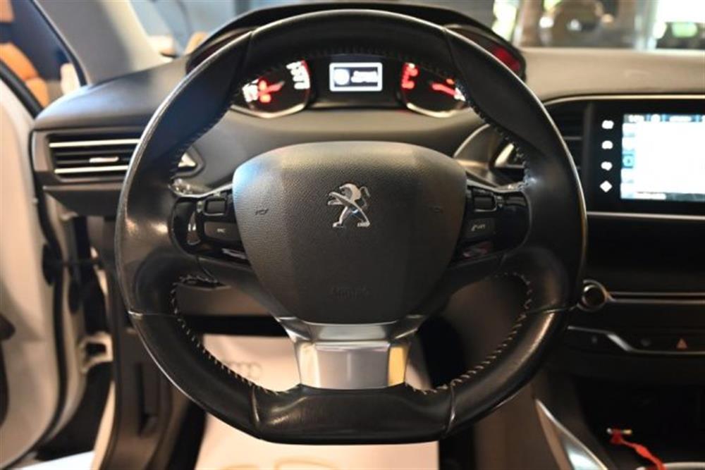 308   308 1.6E-HDI 116CV ACCES