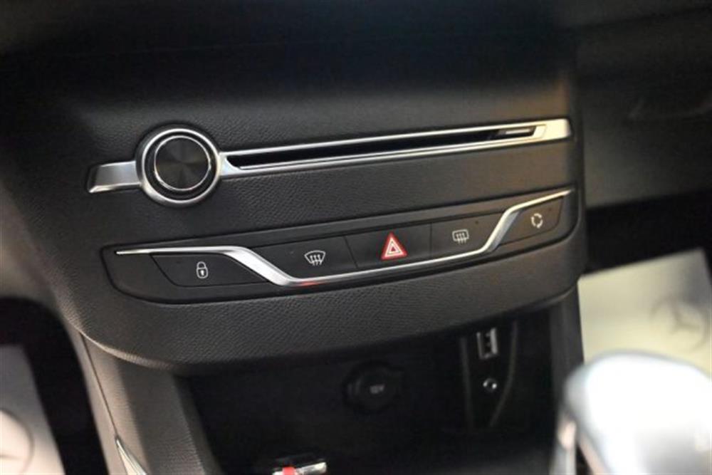 308   308 1.6E-HDI 116CV ACCES