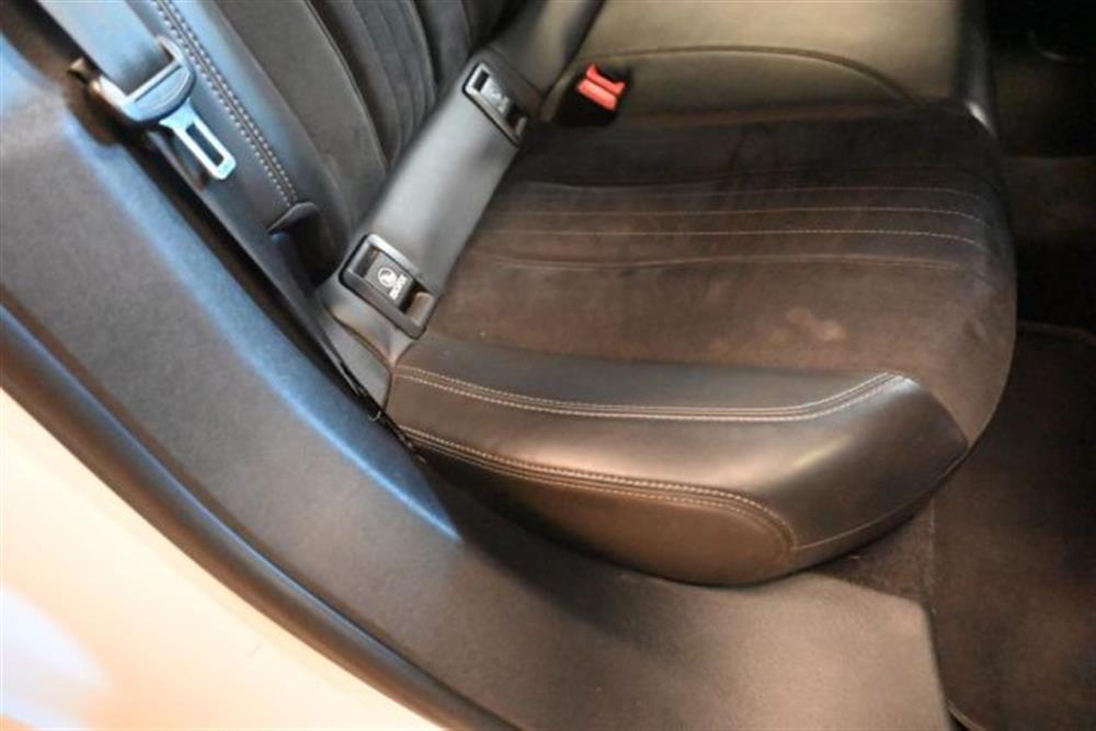 308   308 1.6E-HDI 116CV ACCES