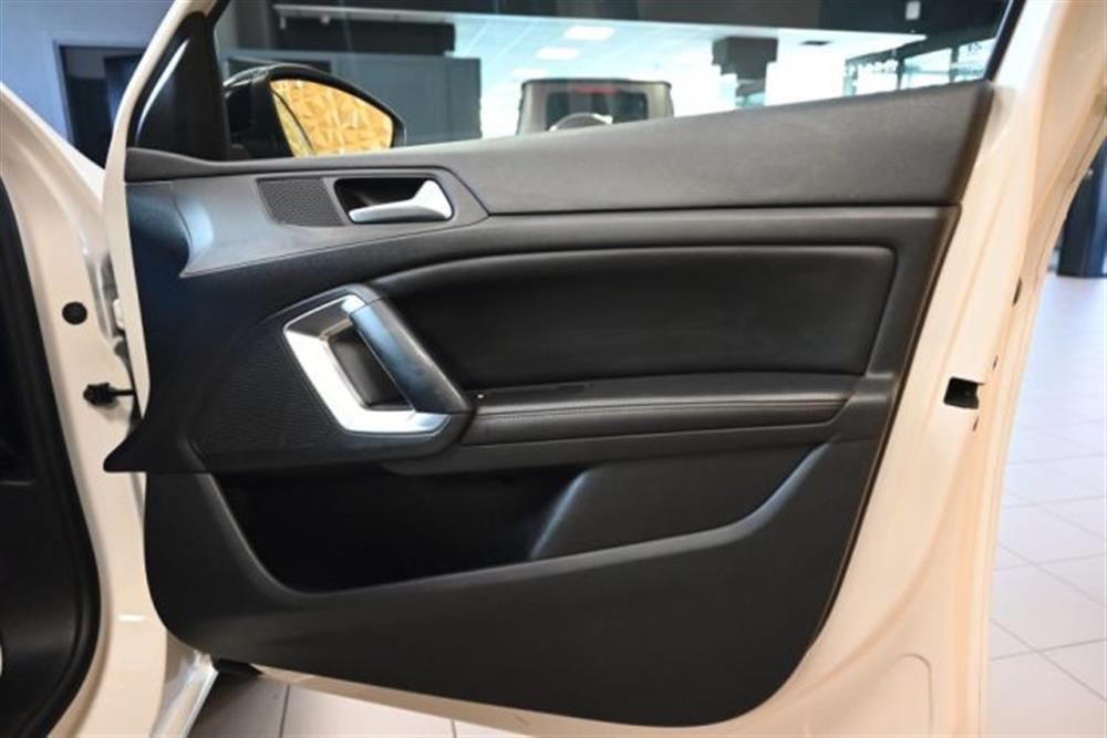 308   308 1.6E-HDI 116CV ACCES