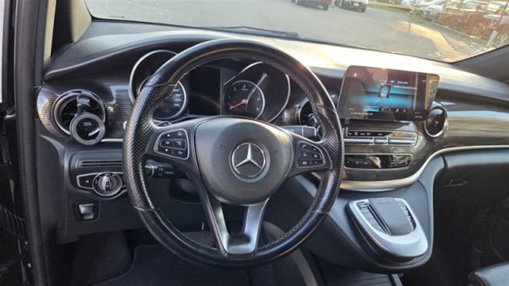 V 300   V 300 d Automatic Premium