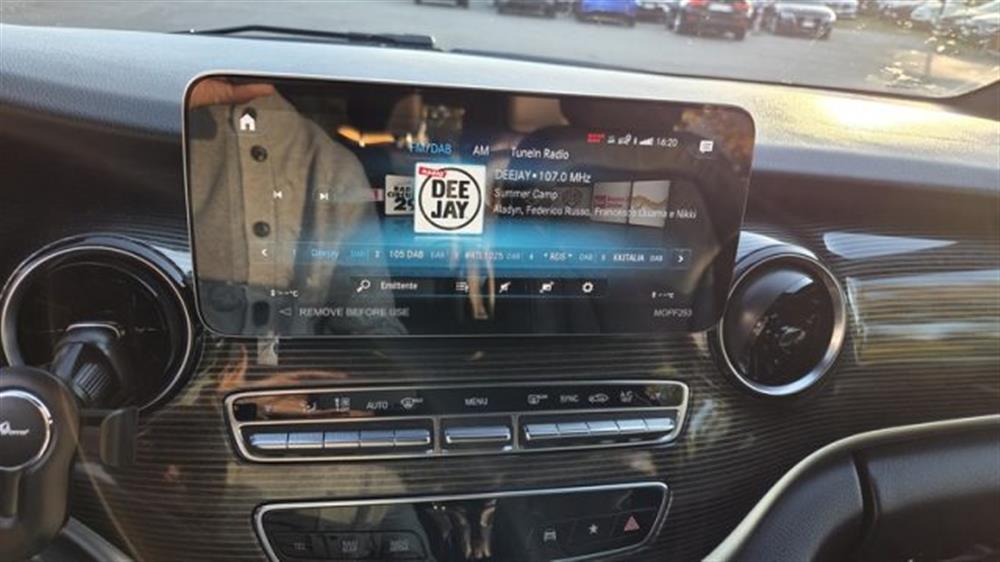 V 300   V 300 d Automatic Premium