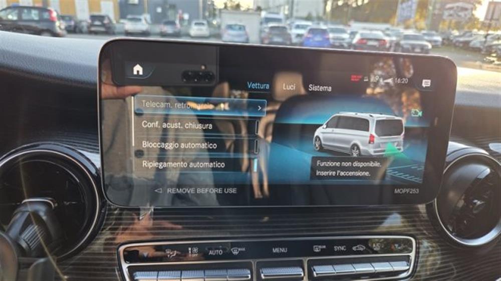 V 300   V 300 d Automatic Premium