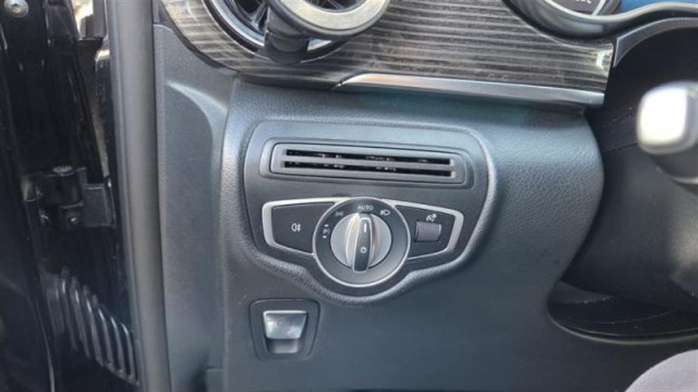 V 300   V 300 d Automatic Premium