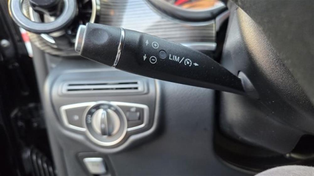 V 300   V 300 d Automatic Premium