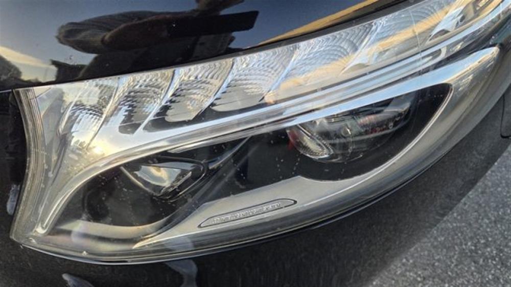 V 300   V 300 d Automatic Premium