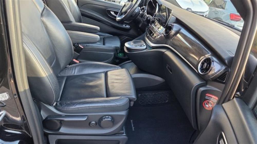 V 300   V 300 d Automatic Premium