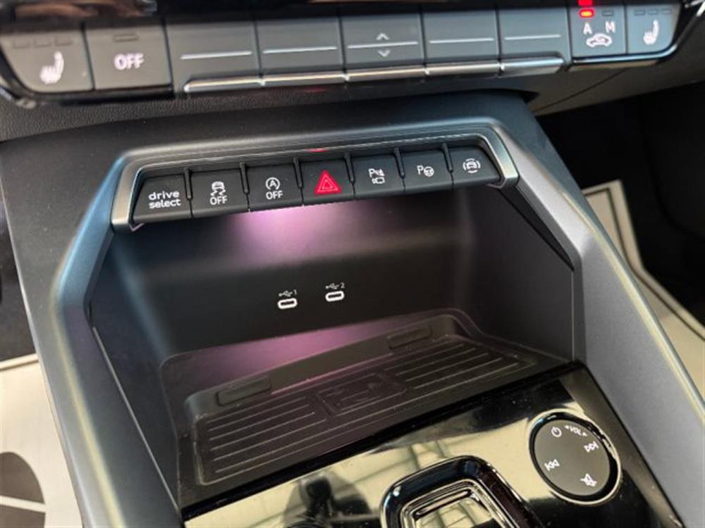 A3   A3 SPB TDI 110 kW S tro