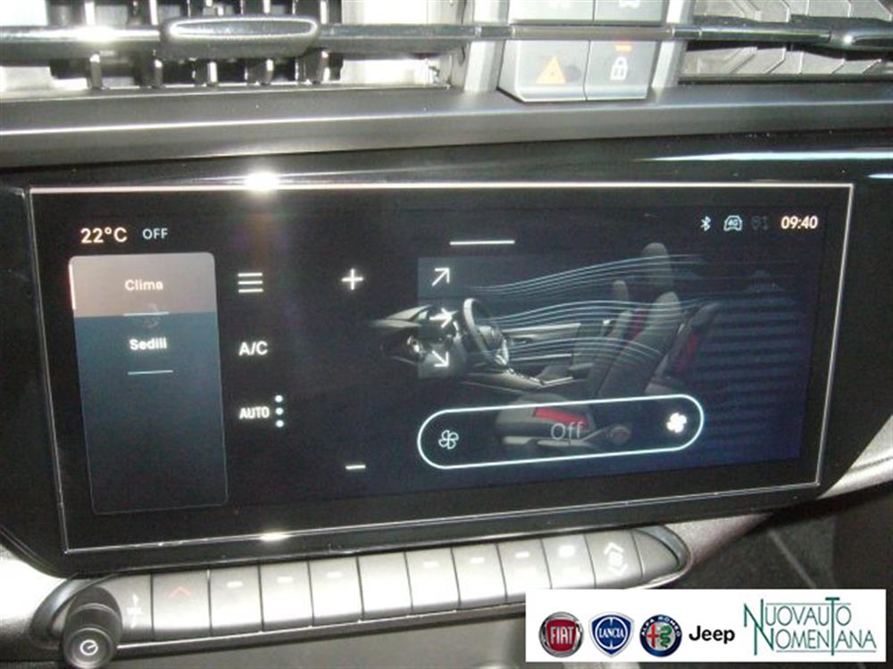 Junior   Junior 1.2 136 CV Hybrid eD