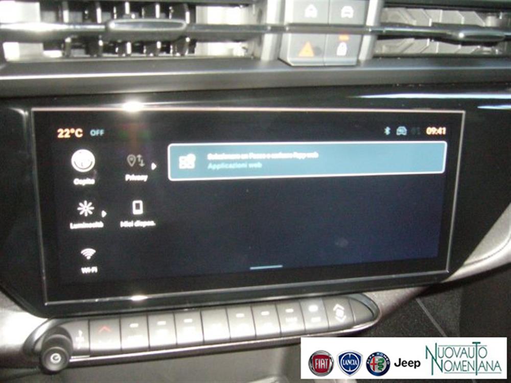 Junior   Junior 1.2 136 CV Hybrid eD