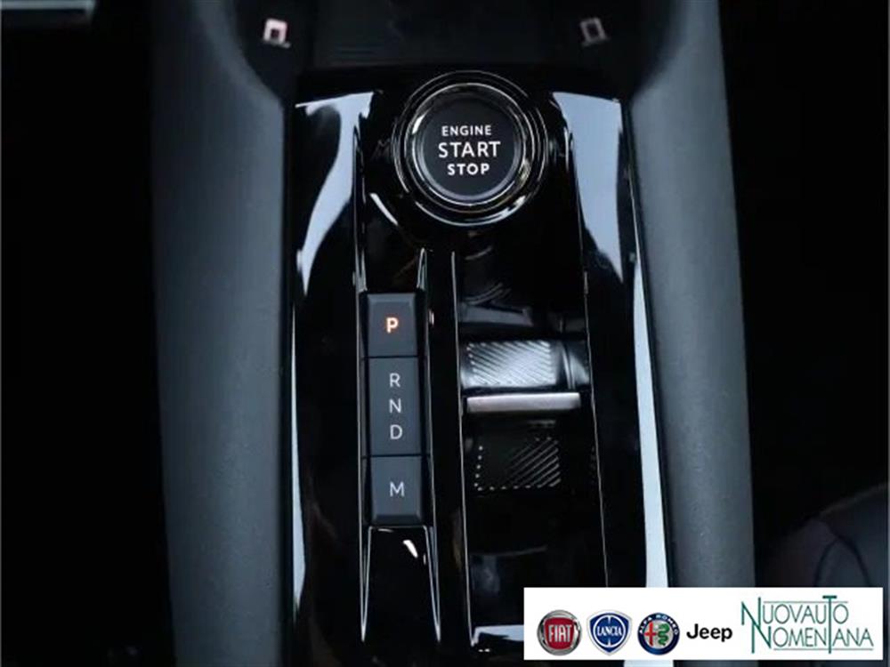 Junior   Junior 1.2 136 CV Hybrid eD