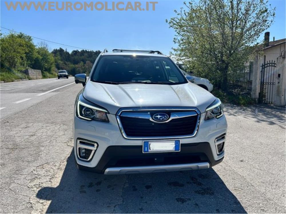 Forester   Forester 2.0 e-Boxer Premium